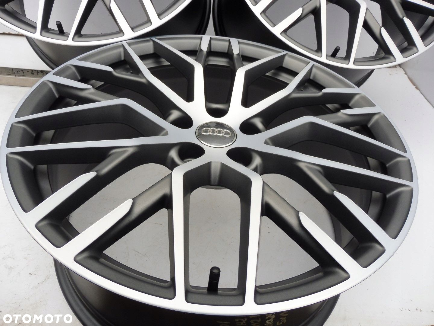 Felgi Audi R8 4S0601025G/C - 8
