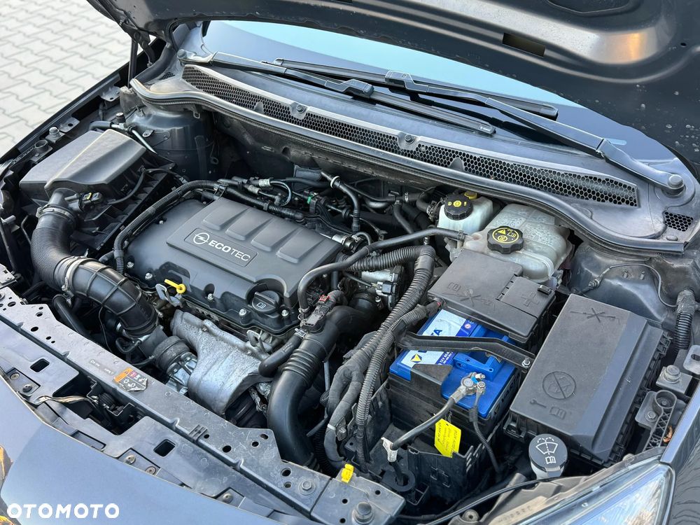 Opel Astra 1.4 Turbo Active - 8