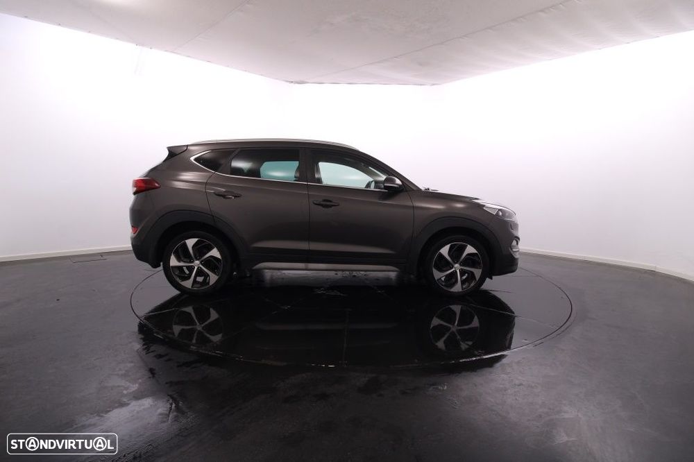 Hyundai Tucson 1.7 CRDi Premium - 9