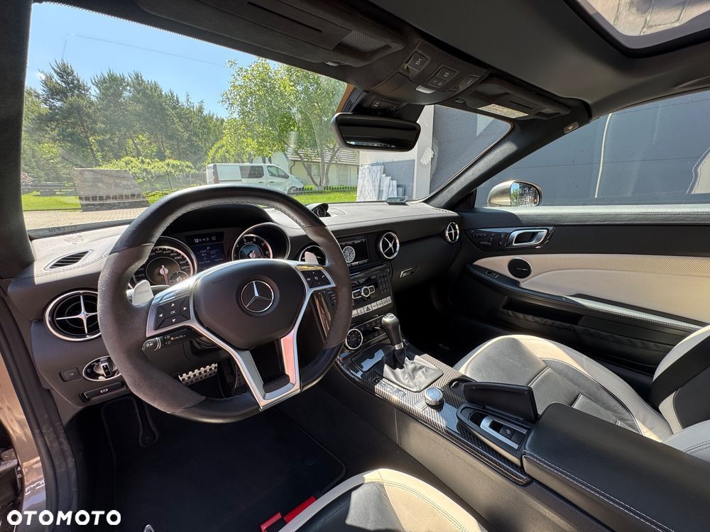 Mercedes-Benz SLK 55 AMG - 28