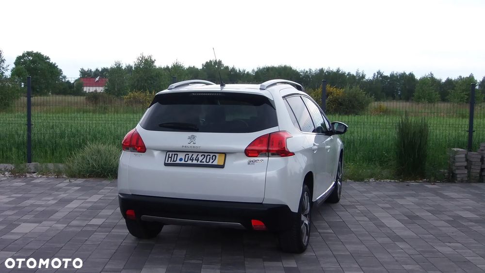 Peugeot 2008 1.6 e-HDi Allure S&S - 6