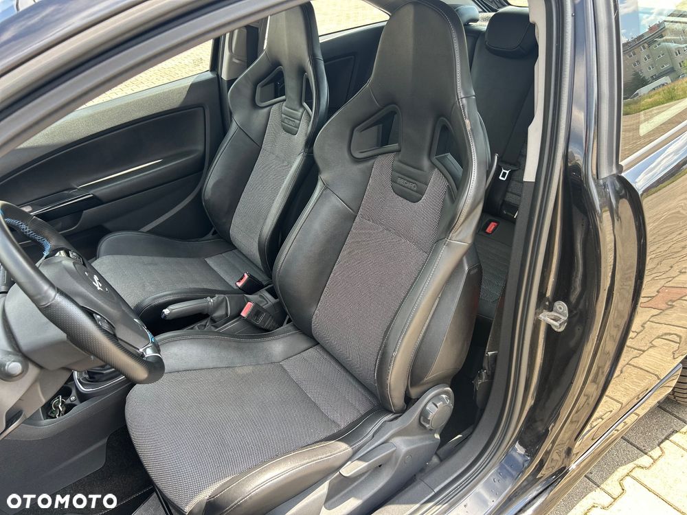 Opel Corsa 1.6T OPC - 11