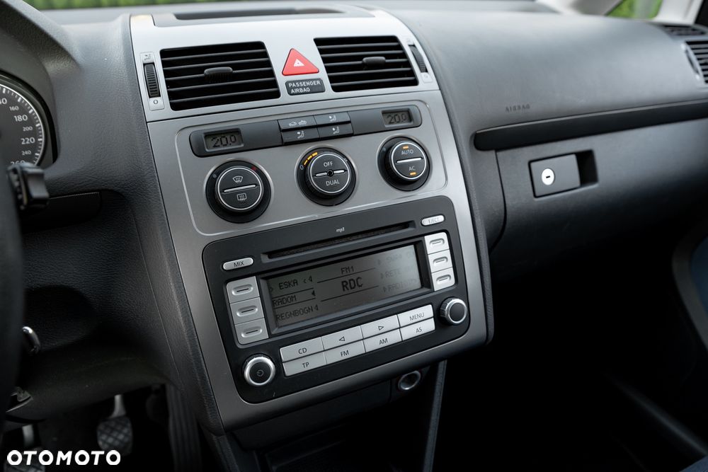 Volkswagen Touran 1.6 - 29