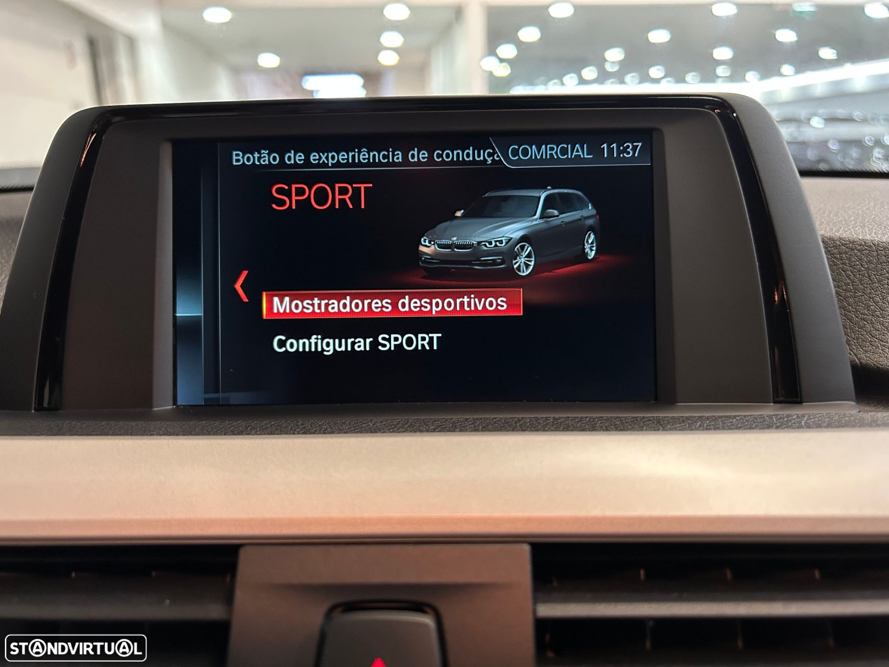 BMW 318 d Touring Auto - 29