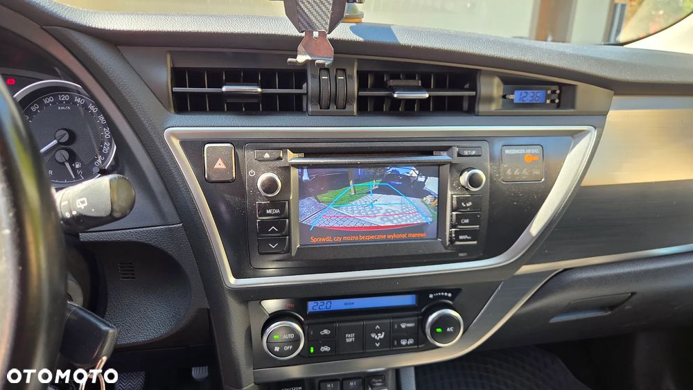 Toyota Auris 1.6 Prestige - 20