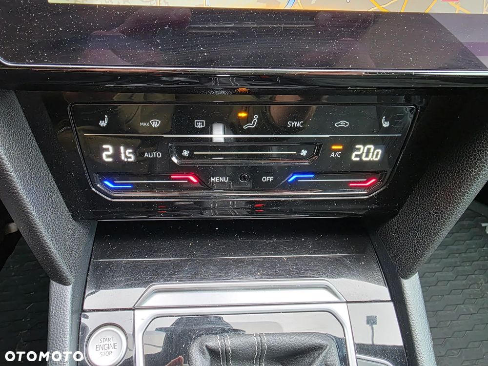 Volkswagen Arteon 2.0 TDI R-Line DSG - 30