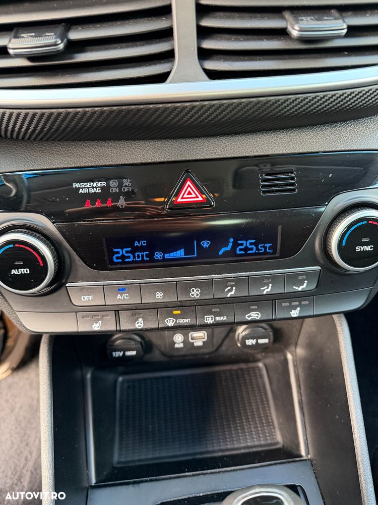 Hyundai Tucson blue 1.6 CRDi 2WD DCT Style - 11