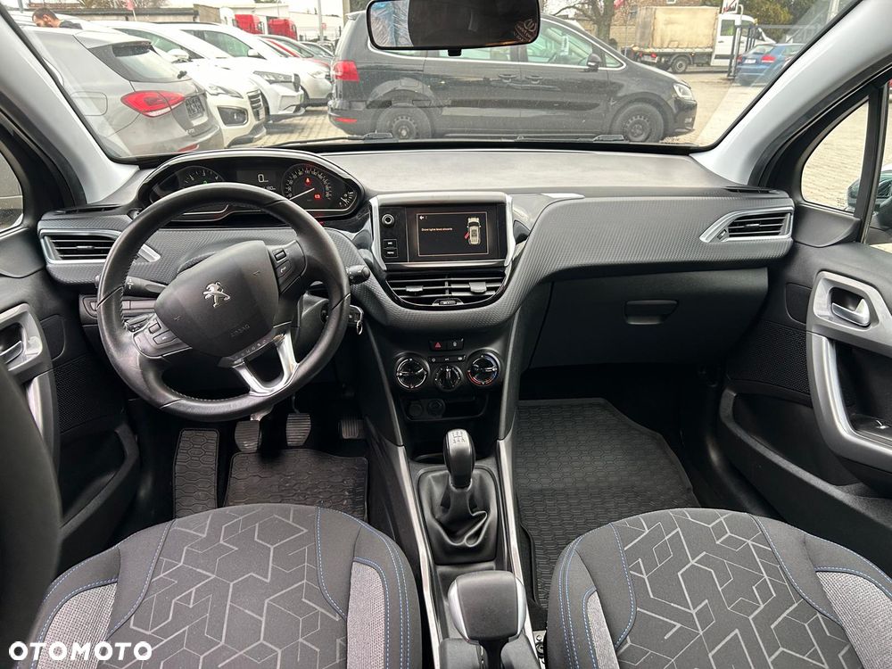 Peugeot 2008 1.6 BlueHDi Style - 14