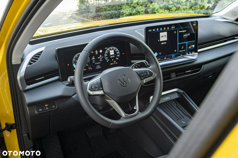 Volkswagen T-Roc - 11