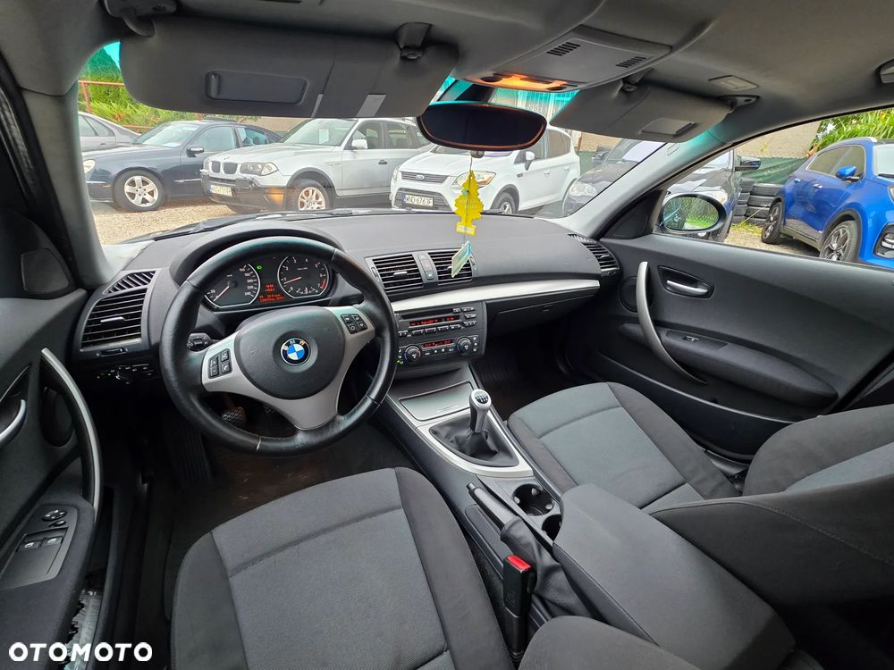 BMW Seria 1 116i - 9