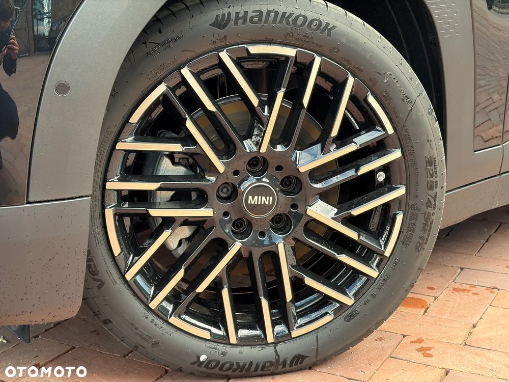 MINI Aceman SE 54.2kWh Linia Classic - 17