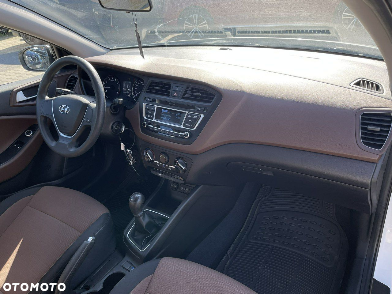 Hyundai i20 1.2 Pure - 9