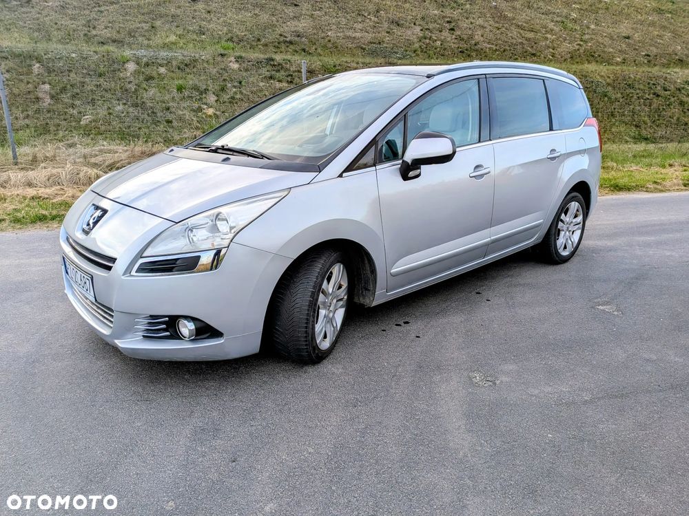 Peugeot 5008 - 1
