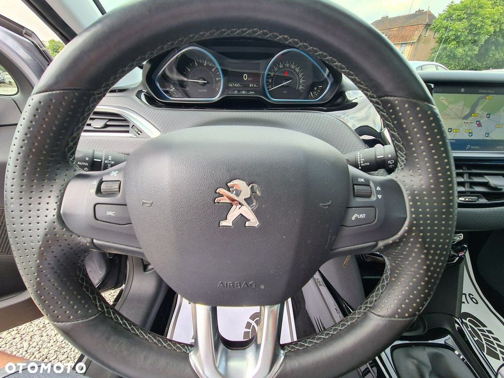 Peugeot 2008 1.2 Pure Tech GPF Crossway S&S - 21