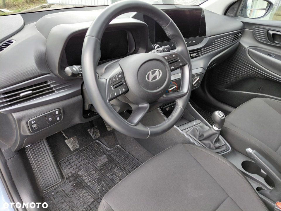 Hyundai i20 - 25