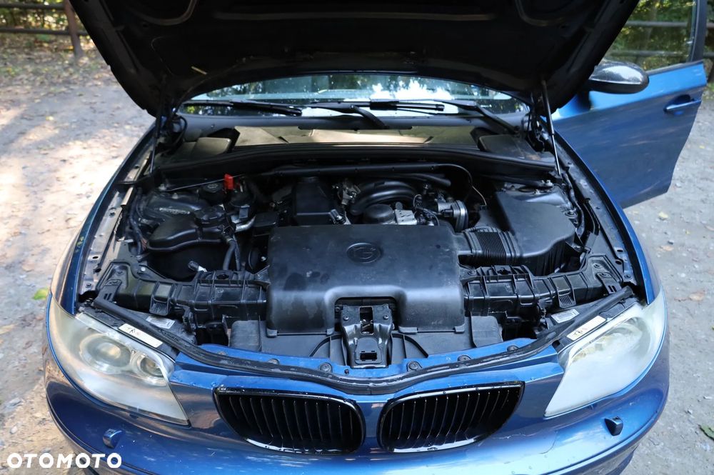 BMW Seria 1 120i - 8