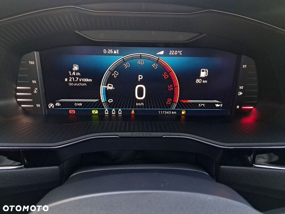 Skoda Superb 2.0 TDI SCR 4x4 L&K DSG - 18