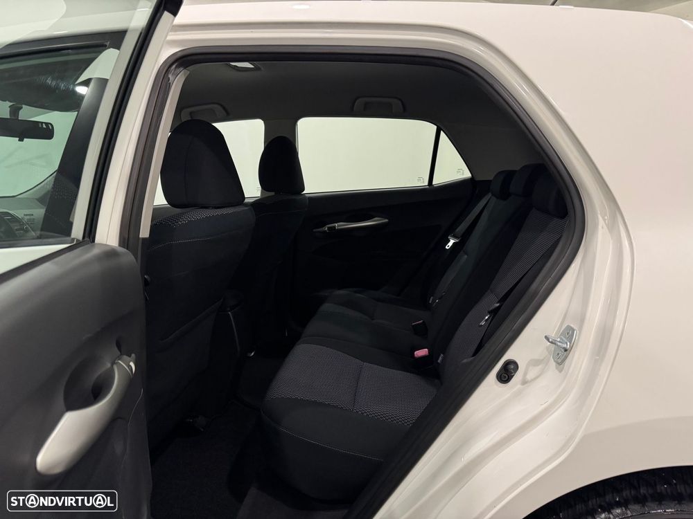 Toyota Auris 1.33 VVT-i ACtive+AC - 28