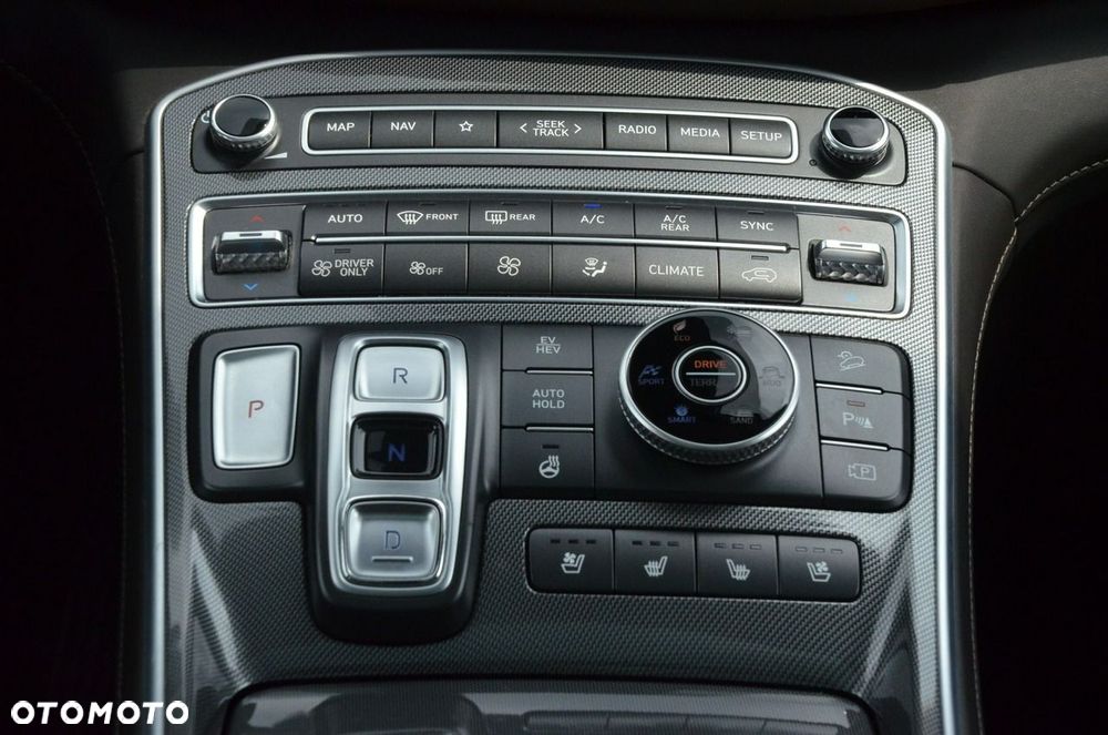 Hyundai Santa Fe 1.6 T-GDI PHEV Platinum 4WD - 36