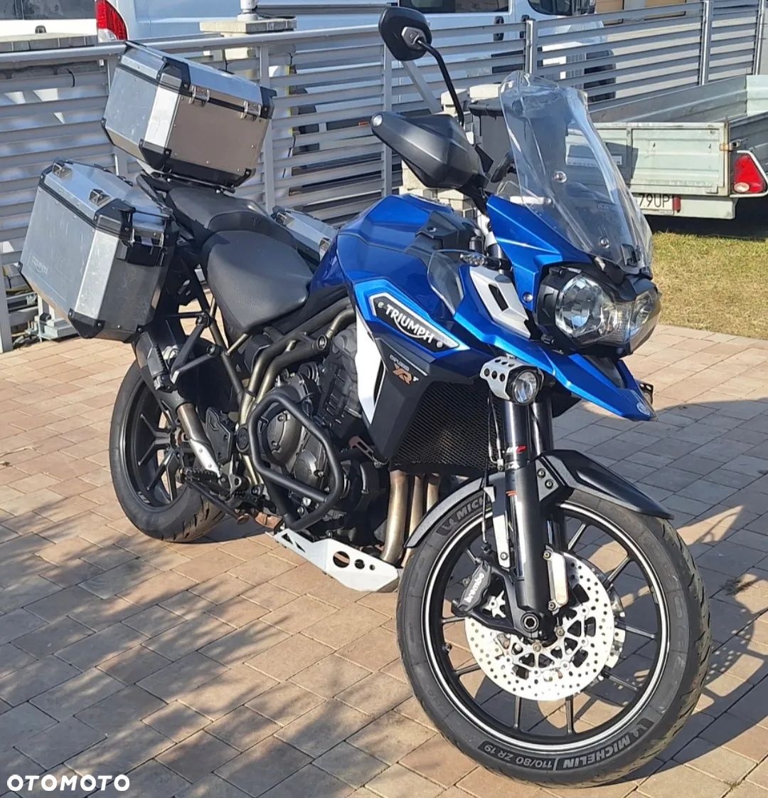 Triumph Tiger - 1
