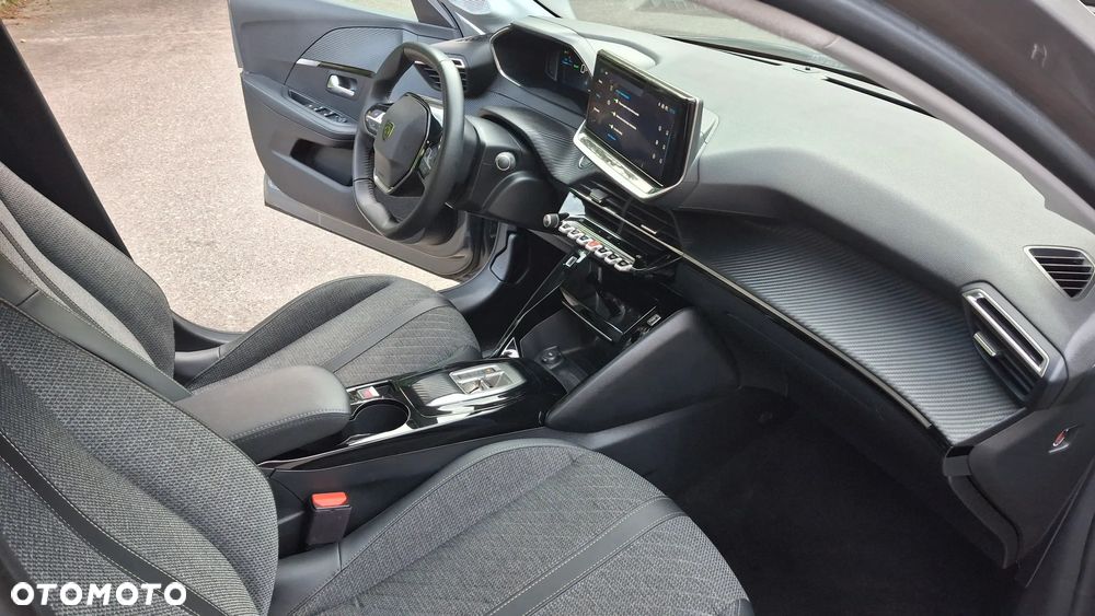Peugeot 208 Elektromotor 136 Allure Pack - 17