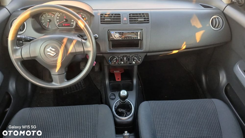 Suzuki Swift 1.3 GLX / Comfort - 4