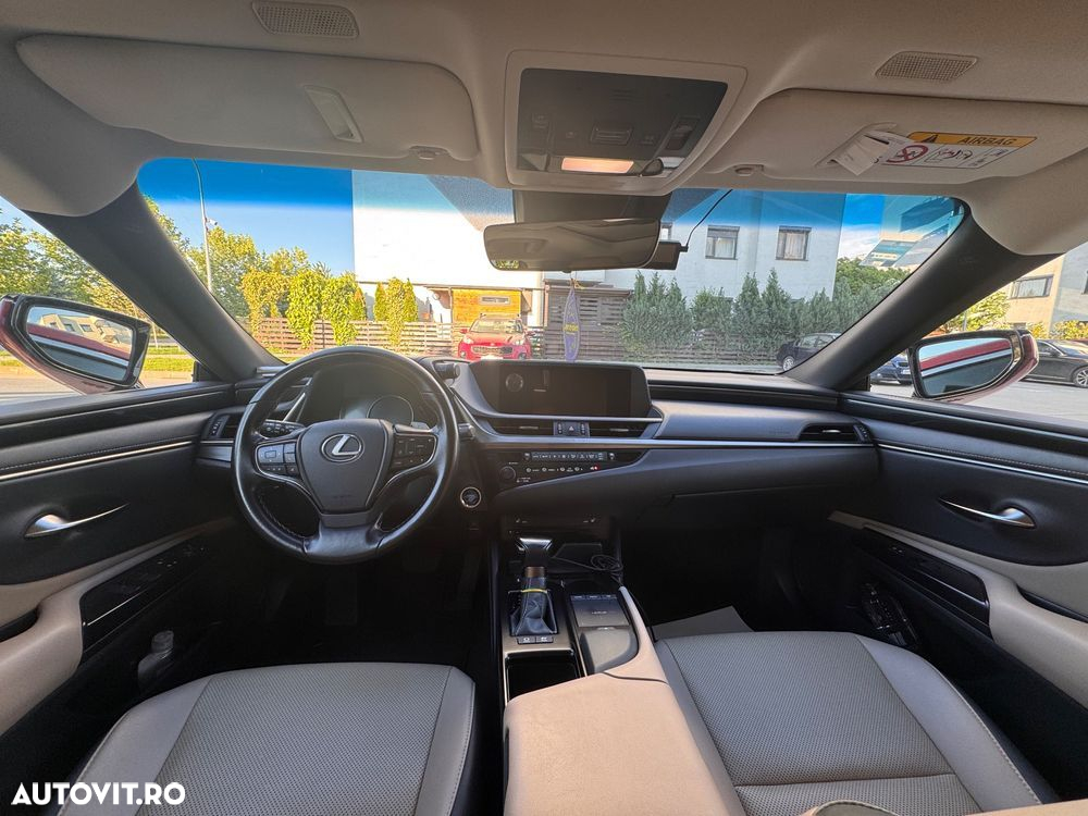 Lexus Seria ES - 4