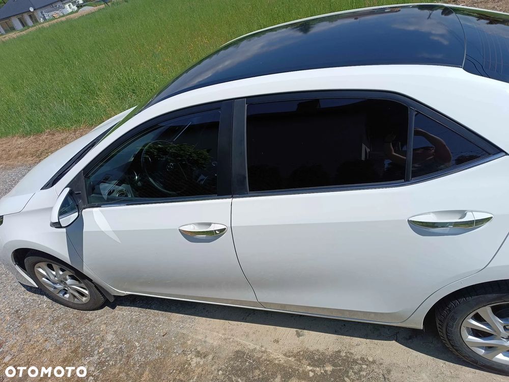Toyota Corolla 1.6 Comfort - 5