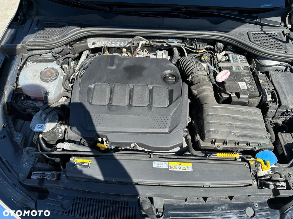 Volkswagen Golf Variant - 30