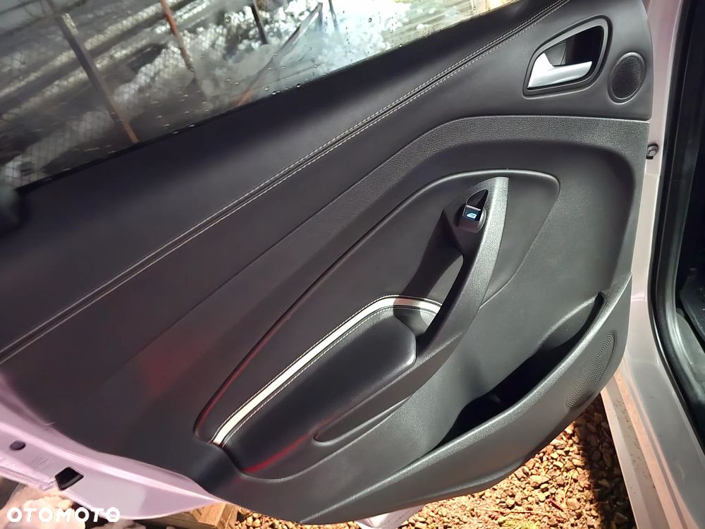 Ford Kuga 2.0 TDCi 4x4 Vignale - 5