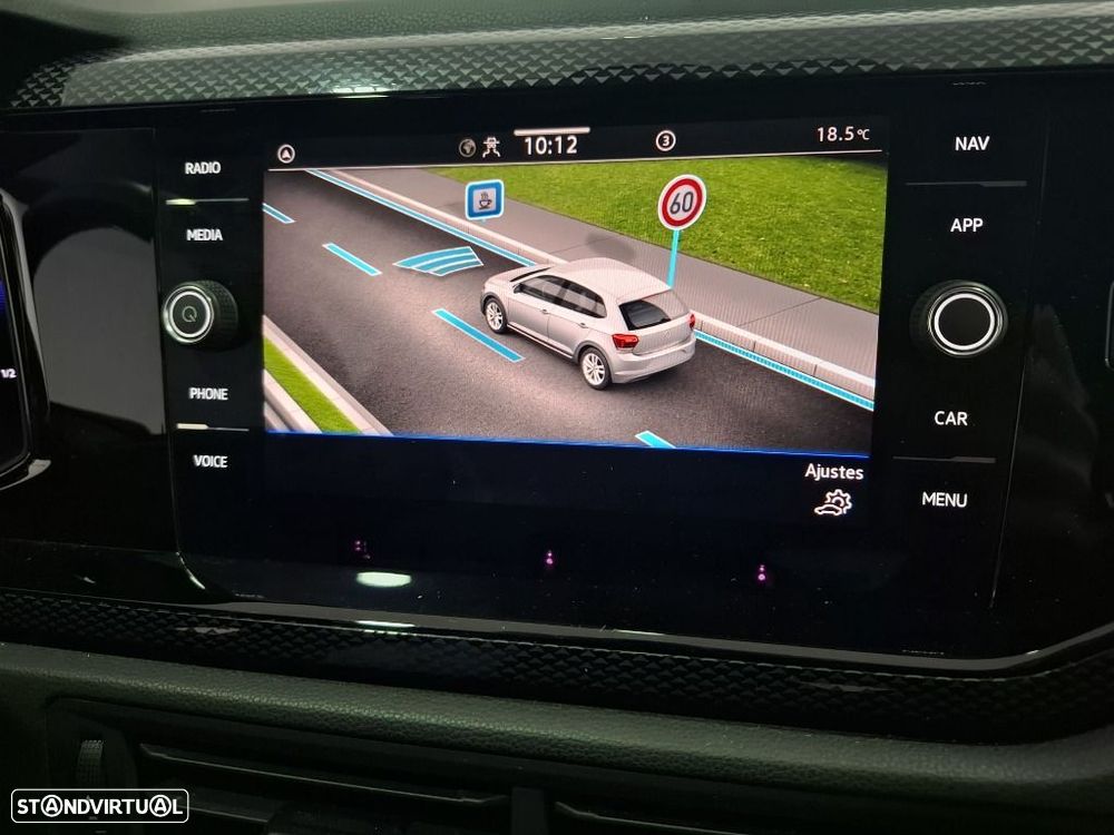 VW Polo 1.0 TSI Urban DSG - 23