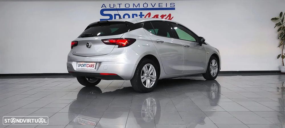 Opel Astra 1.2 Turbo - 2