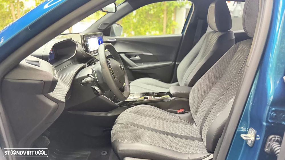 Peugeot 2008 1.2 Hybrid Allure e-DCS6 - 14