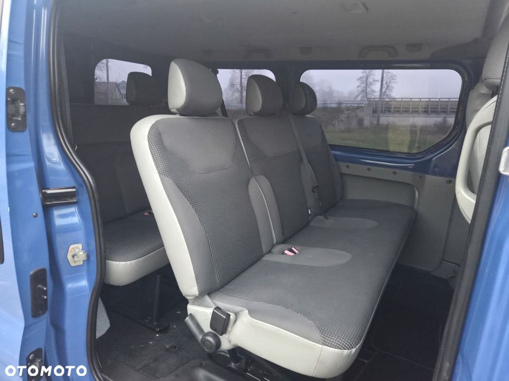 Opel Vivaro - 14