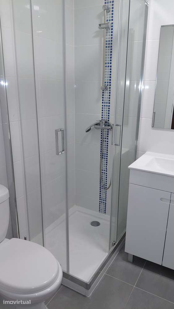 Arrenda-se Apartamento/quartos - Grande imagem: 2/9