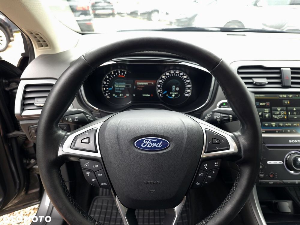 Ford Mondeo 2.0 TDCi Titanium - 16
