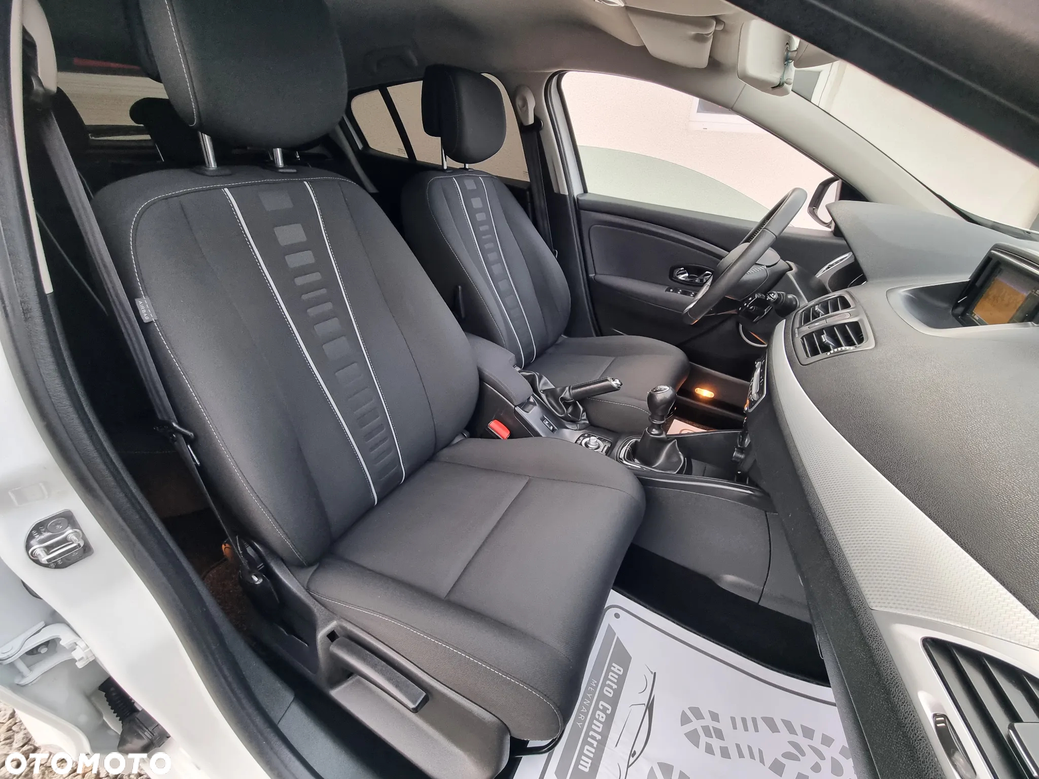 Renault Megane 1.5 dCi Expression - 11