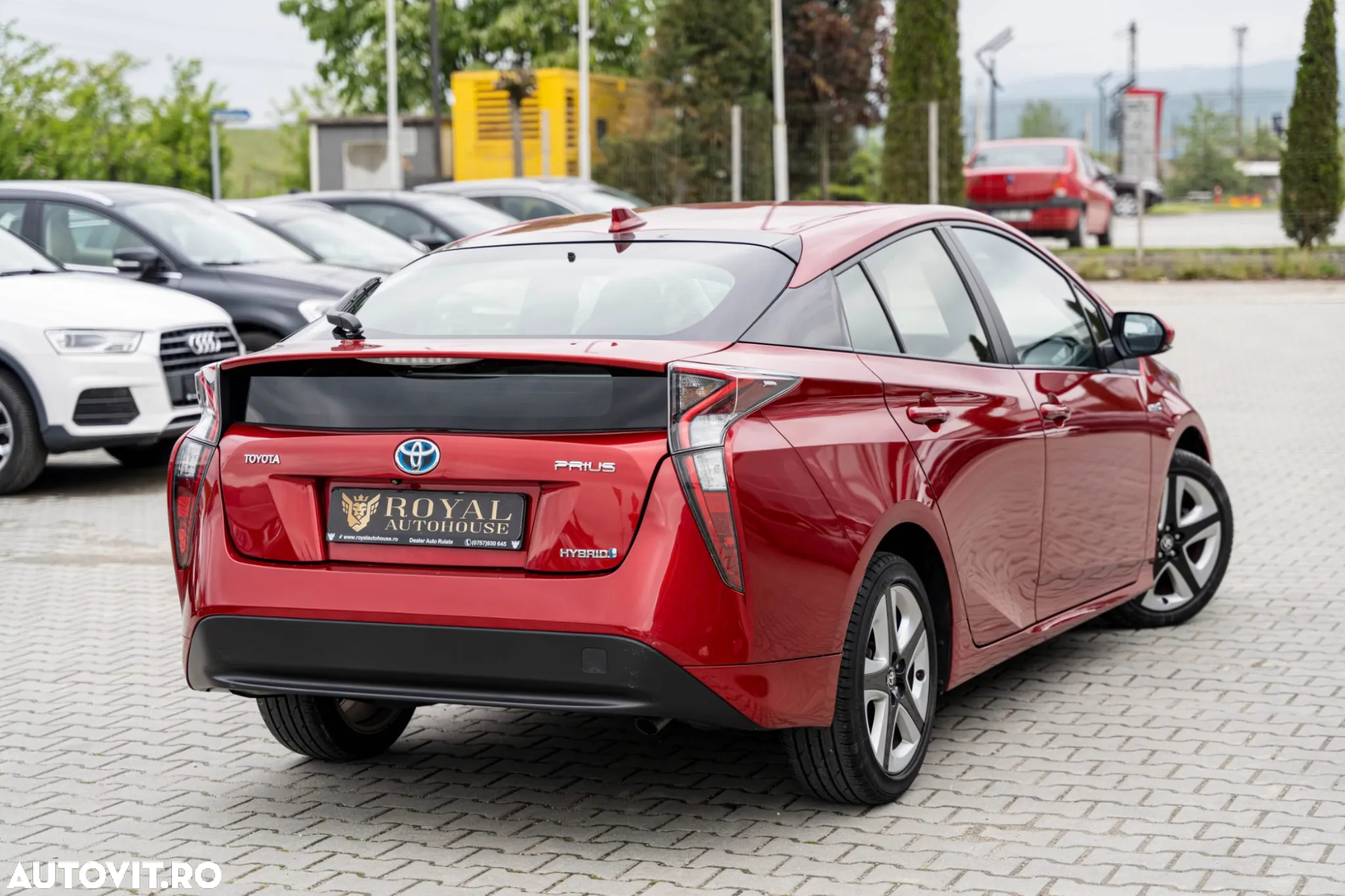Toyota Prius Hybrid Comfort - 4