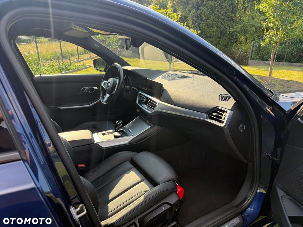 BMW Seria 3 320i GPF Sport Line Shadow - 15