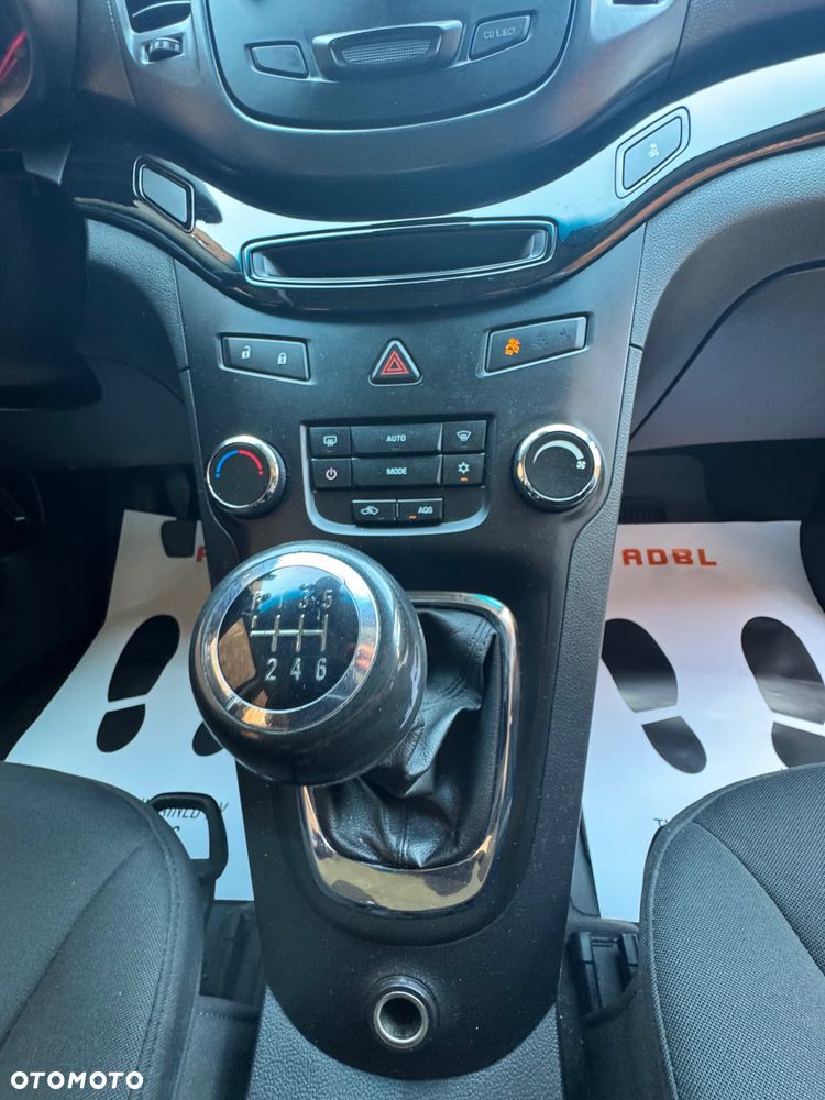 Chevrolet Orlando 2.0 D LT+ - 19