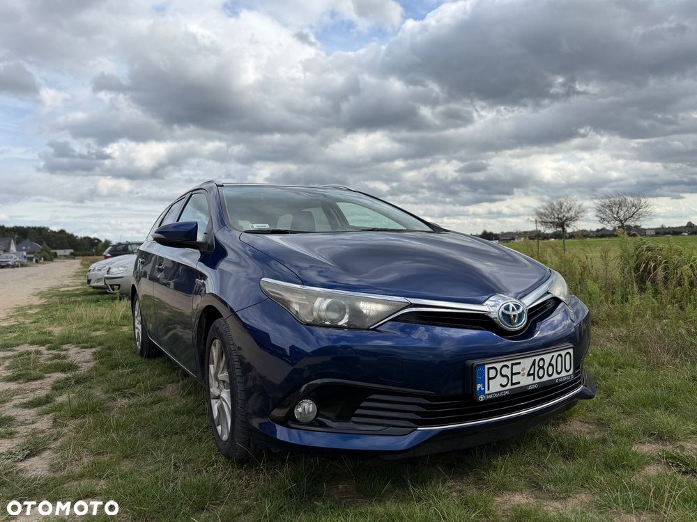 Toyota Auris - 2