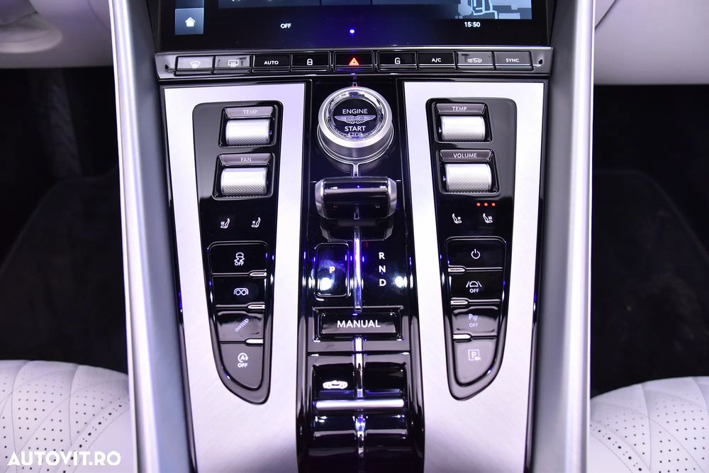 Aston Martin DB12 Volante - 26