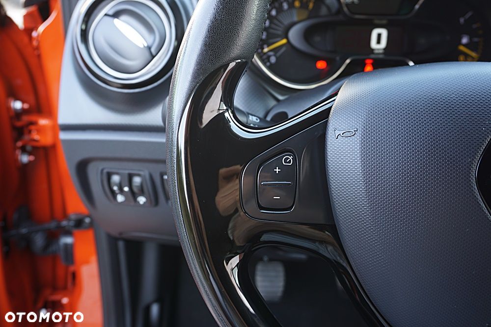 Renault Captur - 25