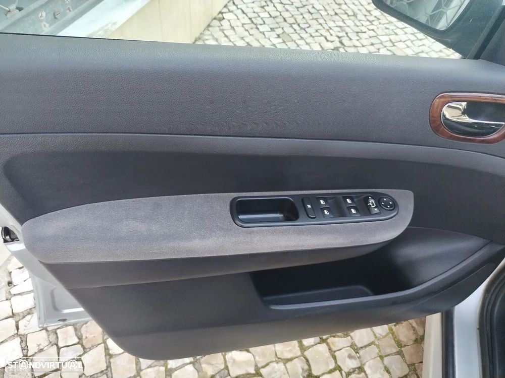 Peugeot 307 1.4 HDi XS - 8