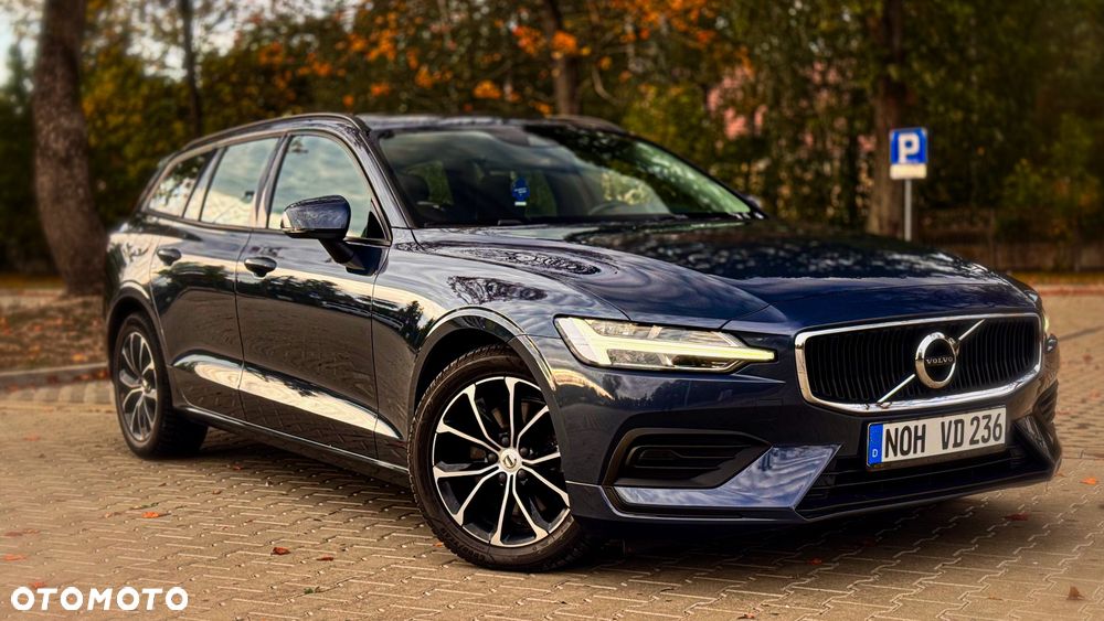 Volvo V60 B3 B DKG Momentum