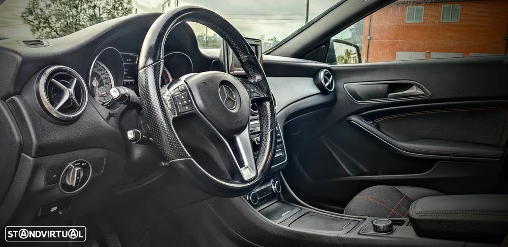 Mercedes-Benz CLA 220 CDI 7G-DCT StreetStyle - 12