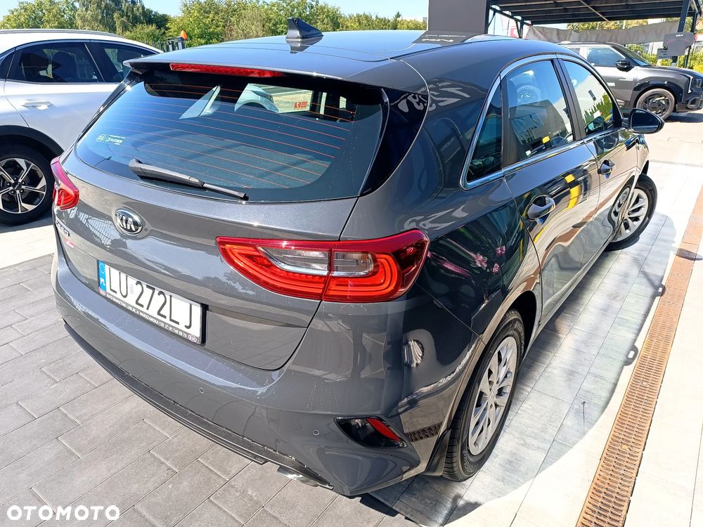 Kia Ceed - 6