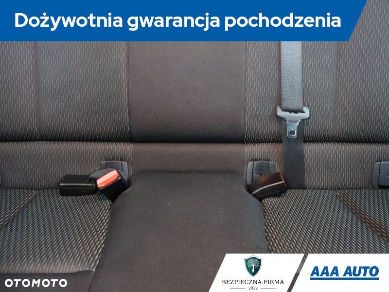 BMW Seria 1 - 12