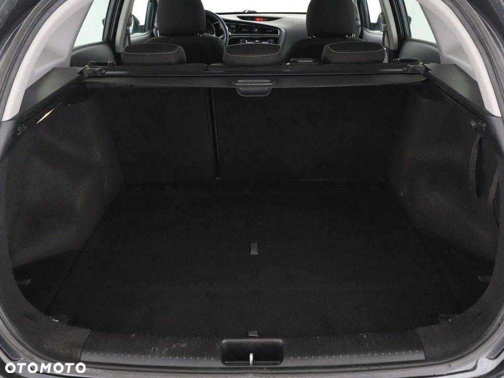 Kia Ceed 1.6 GDI ISG Dream-Team Edition - 20