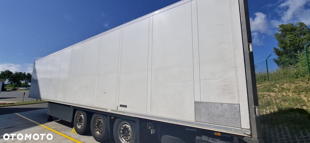 Schmitz Cargobull SCB - 6